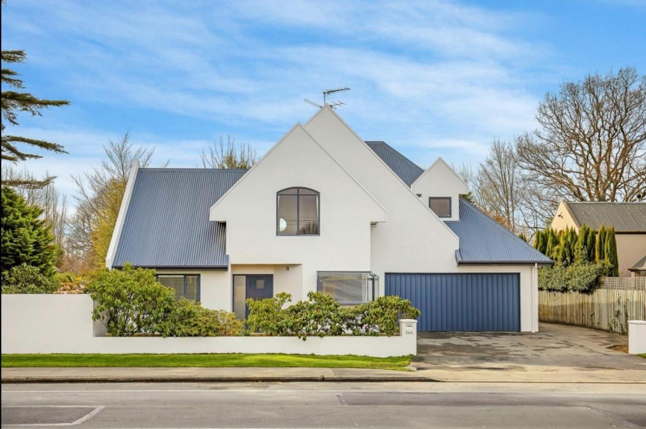 Christchurch Airport House Экстерьер фото